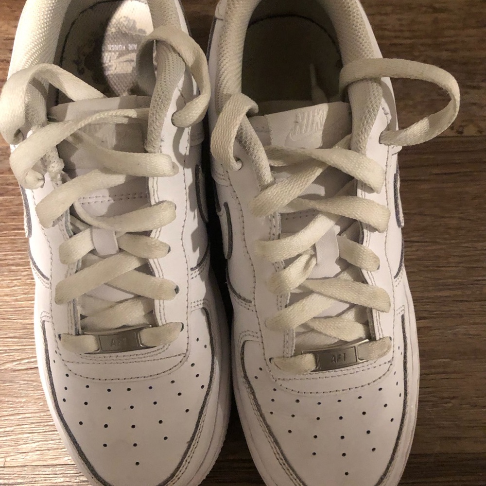 Nike Kids White and Black Sneakers